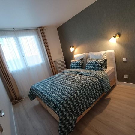 Chelles Centre Ville 2 Chambres Pres Des Bords De Marne 10 Minutes A Pieds De La Gare De Chelles-Gournay 5 Minutes De La Gare De Vaires-Sur-Marne 20 Minutes De Disneyland Jusqu'A 5 Couchages Possibles Zewnętrze zdjęcie