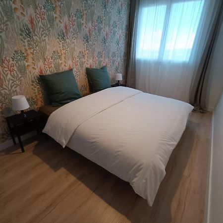 Chelles Centre Ville 2 Chambres Pres Des Bords De Marne 10 Minutes A Pieds De La Gare De Chelles-Gournay 5 Minutes De La Gare De Vaires-Sur-Marne 20 Minutes De Disneyland Jusqu'A 5 Couchages Possibles Zewnętrze zdjęcie
