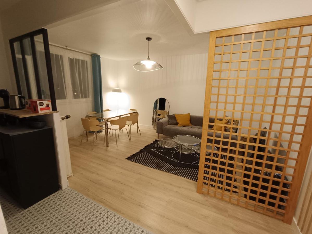 Chelles Centre Ville 2 Chambres Pres Des Bords De Marne 10 Minutes A Pieds De La Gare De Chelles-Gournay 5 Minutes De La Gare De Vaires-Sur-Marne 20 Minutes De Disneyland Jusqu'A 5 Couchages Possibles Zewnętrze zdjęcie
