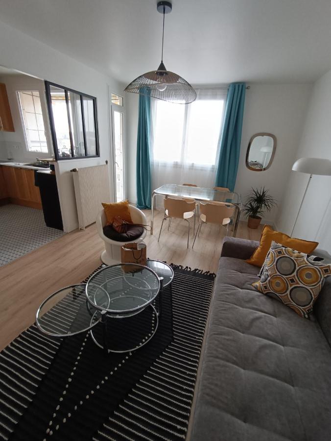 Chelles Centre Ville 2 Chambres Pres Des Bords De Marne 10 Minutes A Pieds De La Gare De Chelles-Gournay 5 Minutes De La Gare De Vaires-Sur-Marne 20 Minutes De Disneyland Jusqu'A 5 Couchages Possibles Zewnętrze zdjęcie